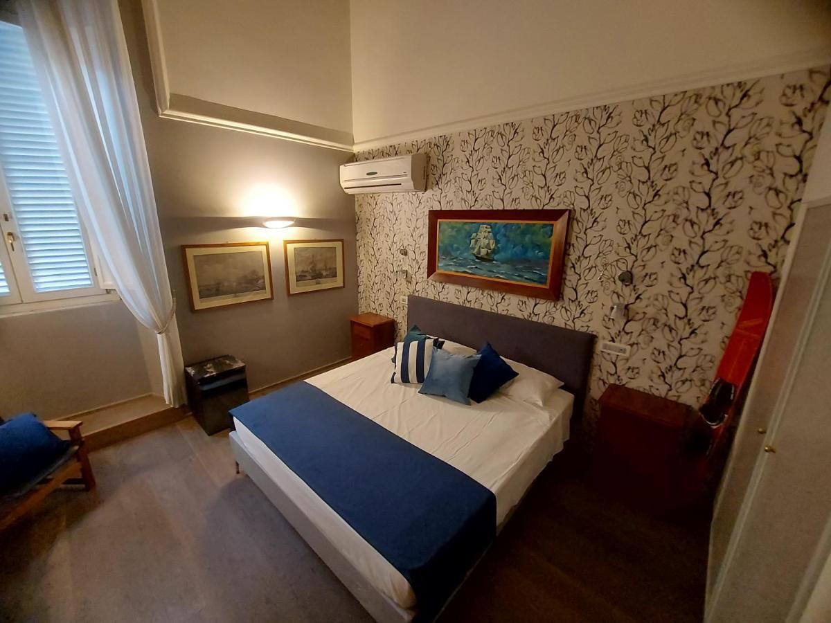 Ferienwohnung New! Bellissimo Palazzofranchi Pantheon Rom Exterior foto