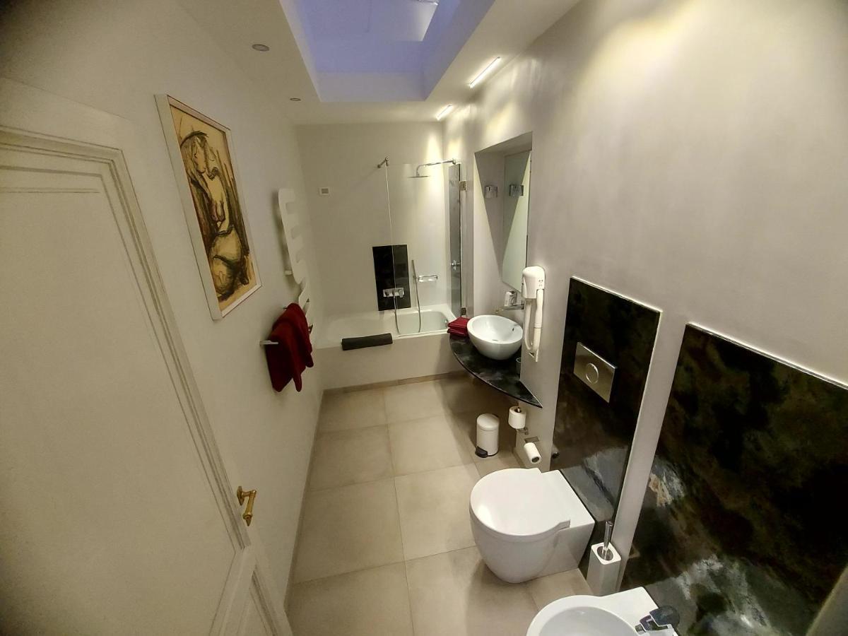 Ferienwohnung New! Bellissimo Palazzofranchi Pantheon Rom Exterior foto