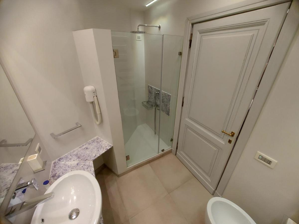 Ferienwohnung New! Bellissimo Palazzofranchi Pantheon Rom Exterior foto